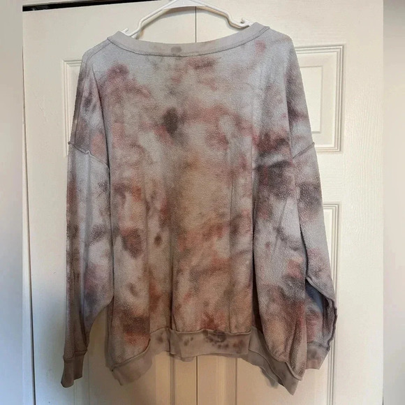 Free People Women’s Intimately Kelly Washed Pajamas Sweater - Picture 2 of 4